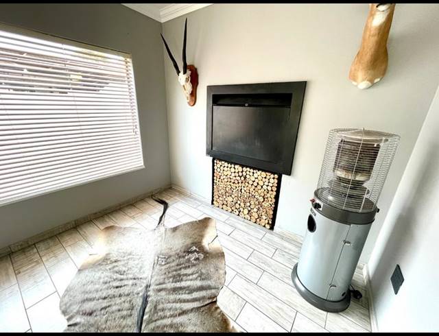 4 BEDROOM HOUSE FOR SALE IN RANT EN DAL